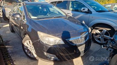 Opel Astra 2012 1.7 Pezzi di ricambio