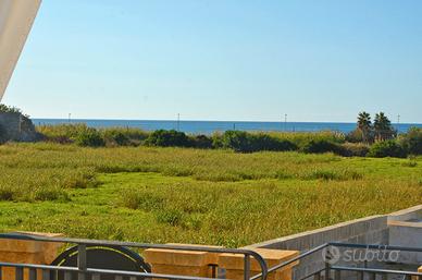 Pescoluse Con vista panoramica a 300m spiaggia