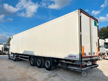 Semirimorchio Schmitz frigo con sponda