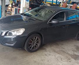 Volvo 2012