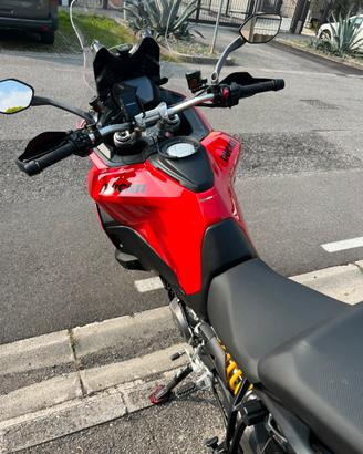 Ducati multistrada v2 2025
