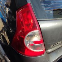 Fanale posteriore sinistro DACIA SANDERO del 2012