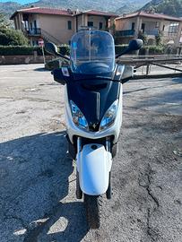 Scooter Yamaha XMax 250