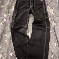 jeans larghi neri bershka