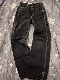 jeans larghi neri bershka