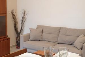 Como bilocale arredato