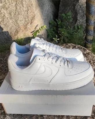 Nike Air Force 1  Bianco EU 41