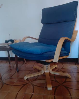 Poltrona girevole Ikea in legno 