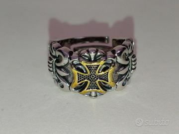 Anello Gotico Punk Croce Portafortuna Regolabile 