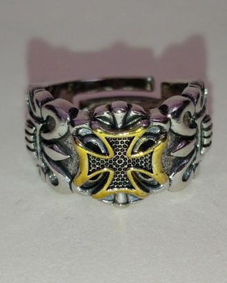 Anello Gotico Punk Croce Portafortuna Regolabile 