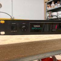 Processore multieffetto Yamaha spx90