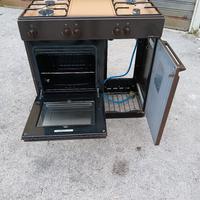cucina 4 fuochi