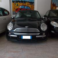 MINI ONE  1.4 D