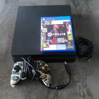 PlayStation 4 slim da 500gb cavetti joystick gioco
