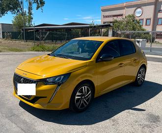 Peugeot 208 Allure 1.5 BlueHDi 100 CV  24000 km