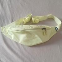 Marsupio Nike giallo