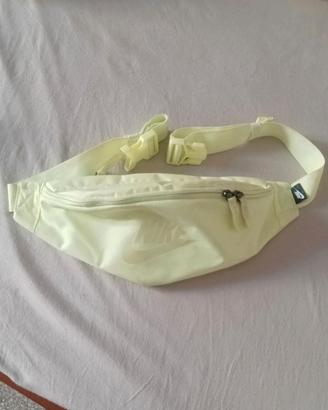 Marsupio Nike giallo