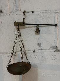 Piccola bilancia vintage
