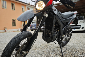 Motard DERBI 125