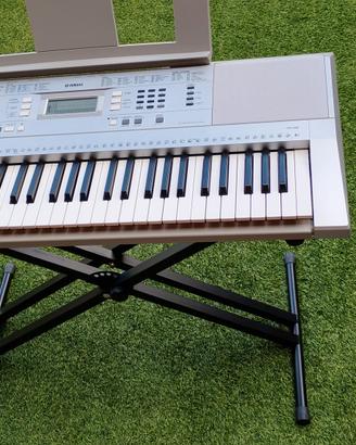 Yamaha YPT-340 61 tasti NUOVA + supporto tastiera