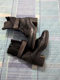 Scarpe donna e per uomo usate: Low cost 
