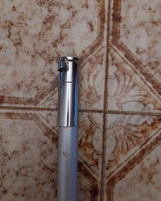 asta lisam  da1metro e 50 cm  