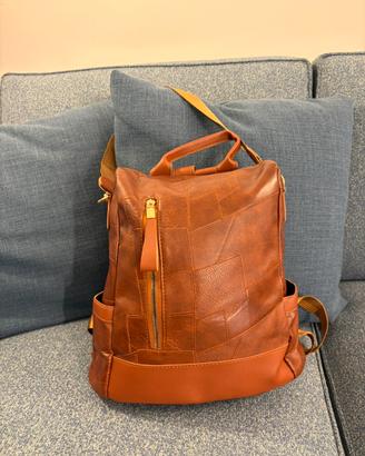 Zaino antifurto da donna in similpelle nera