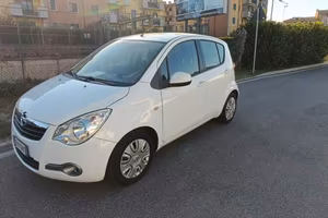 Opel Agila 1.0 benzina ADATTA AI NEOPATENYATI