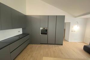 CAVANA quadrilocale primingresso arredato