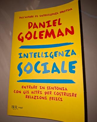 INTELLIGENZA SOCIALE di Goleman