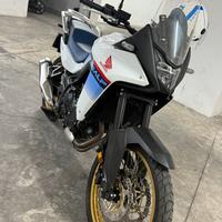 Honda transalp xl 750 targa estera