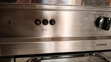 cucina a gas con 5 fuochi e forno