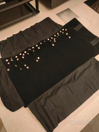 Espositore per collane arrotolabile