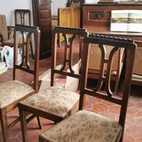 8 sedie a 15 euro l'una