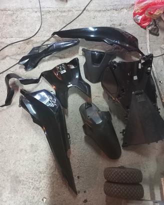 carene sh 150 de 2017