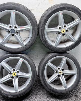 4 Cerchi In Lega Ferrari 575 Maranello BBS 18 Silv