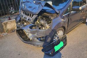 Ford C-max 1,6 Tdci