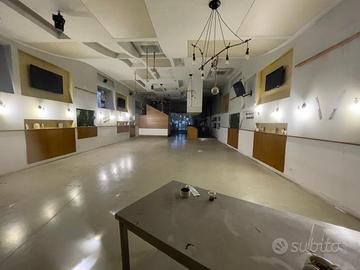 Locale Via Nazionale Angri (SA)