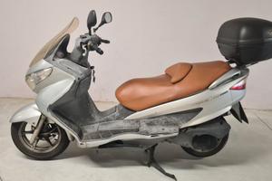 Suzuki Burgman 200