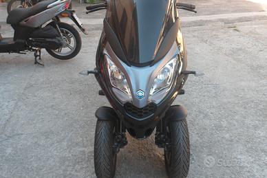 Piaggio MP3 300 hpe