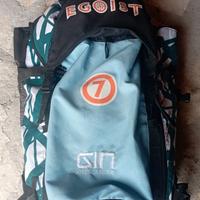 Kitesurfing Gin Kite