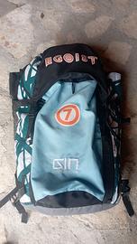 Kitesurfing Gin Kite