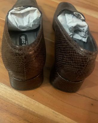 Scarpe in Vera Pelle di rettile Suola  in cuoio