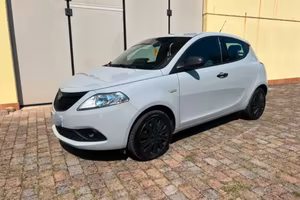 lancia Ypsilon gpl ecochic - 2019