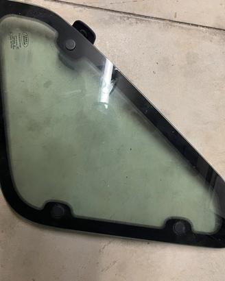 Vetri laterali posteriori  Freelander 96-2006