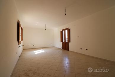 Quadrilocale al secondo piano in pieno centro