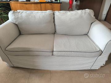 Divano due posti