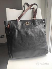 Borsa in pelle nera con manici in cuoio Elena Mirò