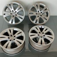 KIT 4 CERCHI IN LEGA MERCEDES-BENZ Classe C (W204)