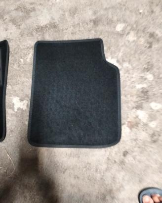 tappetini moquette Fiat 500L anno 2014
